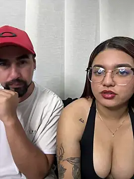Snapshot of camianddanna chatting on 18, 3, 2025 camianddanna online show from 18, 3, 2025