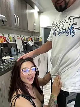 Snapshot of camianddanna chatting on 22, 3, 2025 camianddanna online show from 22, 3, 2025