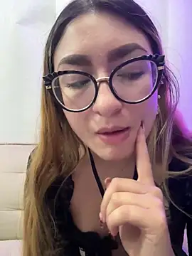 Snapshot of camianddanna chatting on 13, 9, 2025 camianddanna online show from 13, 9, 2025