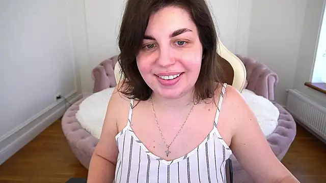 MirandaWong online show from 23, 4, 2026