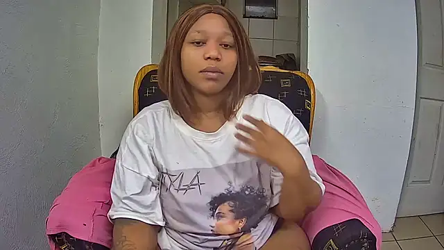 GoldenPussyXOXO online show from 11, 6, 2026