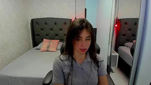 MAGNOLEROY online show from 24, 9, 2025