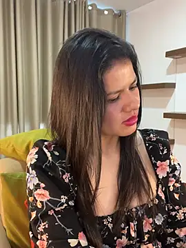 Alice Biel online show from 25, 12, 2024