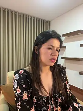 Alice Biel online show from 22, 1, 2025