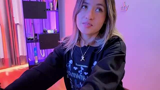 sexfire lalita online show from 6, 4, 2026