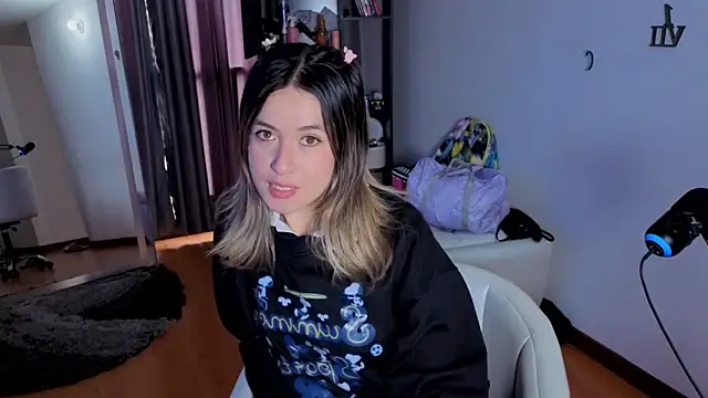 sexfire lalita online show from 23, 4, 2026