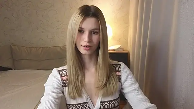 Snapshot of elsa_limerence chatting on 11, 5, 2026 elsa limerence online show from 11, 5, 2026