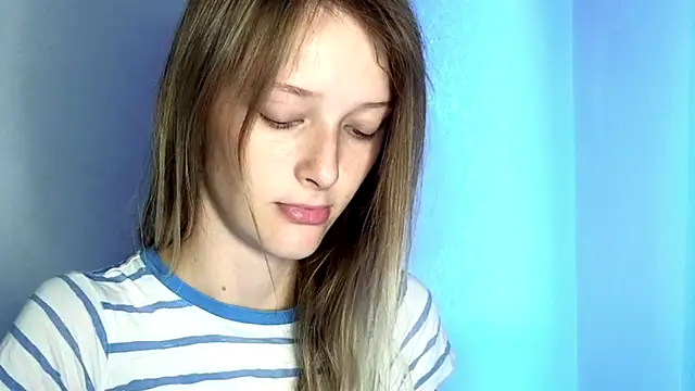Evvie Summn1 online show from 27, 7, 2026