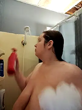 Snapshot of 023Longandjuicy chatting on 31, 10, 2025 023Longandjuicy online show from 31, 10, 2025