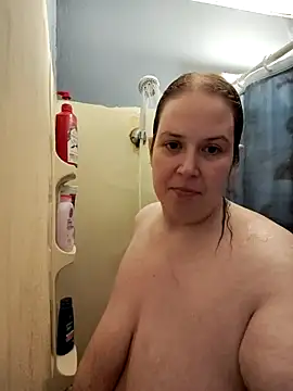 Snapshot of 023Longandjuicy chatting on 2, 12, 2025 023Longandjuicy online show from 2, 12, 2025