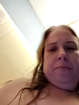 Snapshot of 023Longandjuicy chatting on 2, 2, 2026 023Longandjuicy online show from 2, 2, 2026