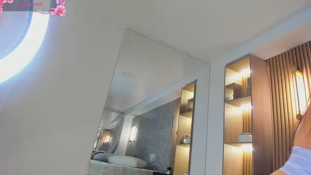 adara scot online show from 7, 1, 2025