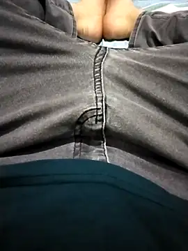 Snapshot of keynokall chatting on 5, 10, 2025 keynokall online show from 5, 10, 2025