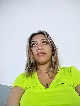 Snapshot of nina_carther chatting on 13, 2, 2025 nina carther online show from 13, 2, 2025