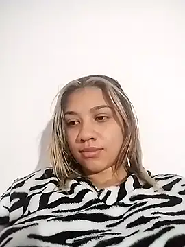 Snapshot of nina_carther chatting on 15, 2, 2025 nina carther online show from 15, 2, 2025