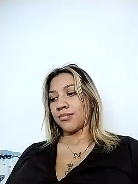 Snapshot of nina_carther chatting on 12, 3, 2025 nina carther online show from 12, 3, 2025