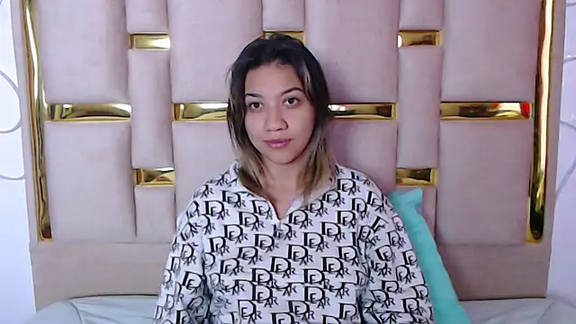 Snapshot of nina_carther chatting on 12, 10, 2025 nina carther online show from 12, 10, 2025