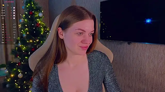 Lovella Lips online show from 15, 12, 2024