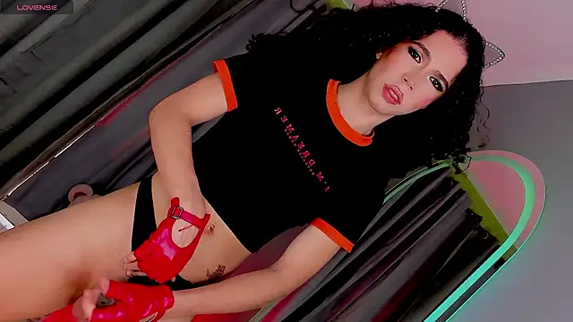 Snapshot of gatitavenecis chatting on 28, 12, 2024 gatitavenecis online show from 28, 12, 2024