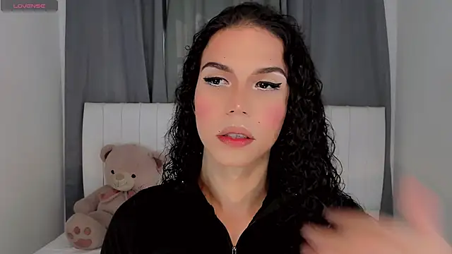 Snapshot of gatitavenecis chatting on 2, 10, 2025 gatitavenecis online show from 2, 10, 2025