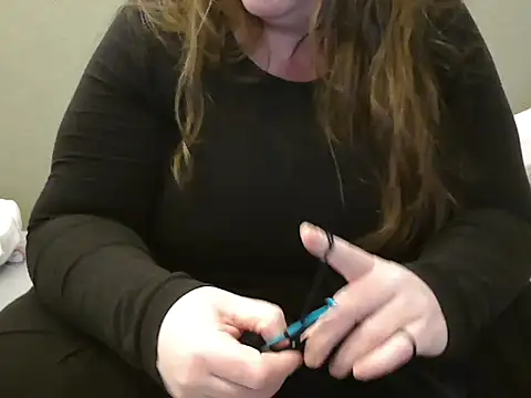 Snapshot of MarthaBriest chatting on 8, 2, 2025 MarthaBriest online show from 8, 2, 2025