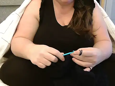 Snapshot of MarthaBriest chatting on 9, 2, 2025 MarthaBriest online show from 9, 2, 2025