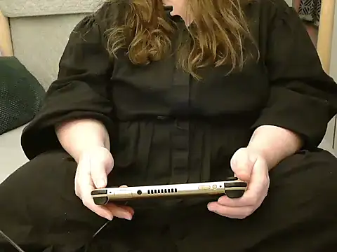 Snapshot of MarthaBriest chatting on 10, 2, 2025 MarthaBriest online show from 10, 2, 2025