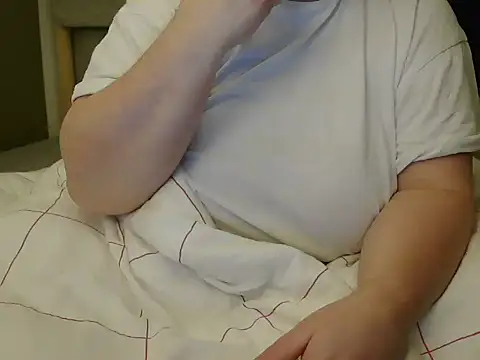 Snapshot of MarthaBriest chatting on 20, 2, 2025 MarthaBriest online show from 20, 2, 2025