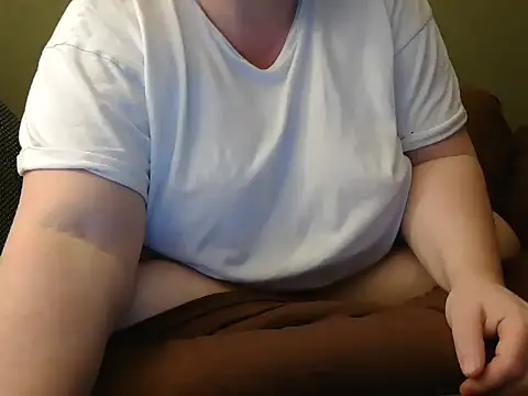 Snapshot of MarthaBriest chatting on 10, 3, 2025 MarthaBriest online show from 10, 3, 2025