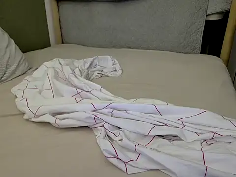 Snapshot of MarthaBriest chatting on 25, 9, 2025 MarthaBriest online show from 25, 9, 2025