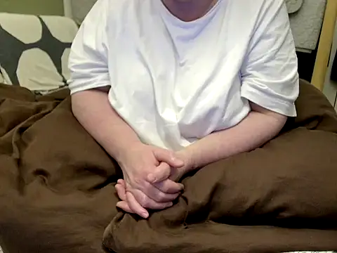 Snapshot of MarthaBriest chatting on 14, 5, 2026 MarthaBriest online show from 14, 5, 2026