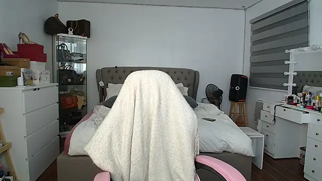 aya saki online show from 14, 1, 2026