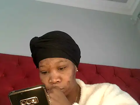 TheSweetBerry online show from 27, 7, 2026