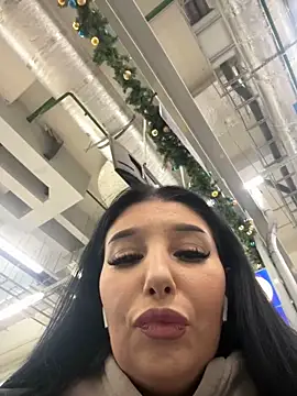 Tisha Busty online show from 12, 1, 2025