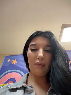 Tisha Busty online show from 29, 6, 2026