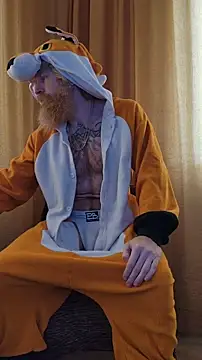 Snapshot of Gingerbeard40 chatting on 22, 12, 2025 Gingerbeard40 online show from 22, 12, 2025