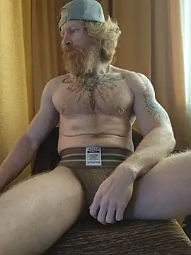 Snapshot of Gingerbeard40 chatting on 9, 4, 2026 Gingerbeard40 online show from 9, 4, 2026