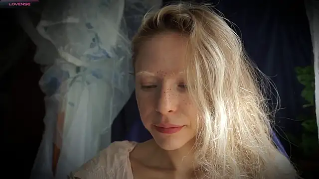  Phantom thread  online show from 24, 5, 2026