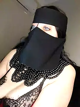 Snapshot of -Arab_milf- chatting on 28, 1, 2025 -Arab milf- online show from 28, 1, 2025
