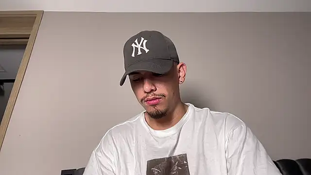 Aaronfox x online show from 23, 10, 2025