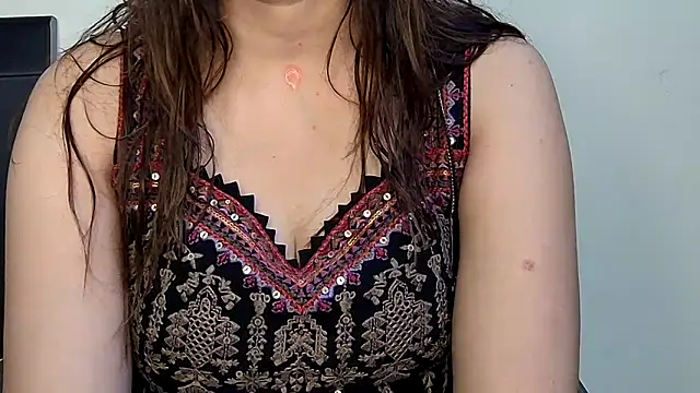 MIss-Naina online show from 1, 11, 2025