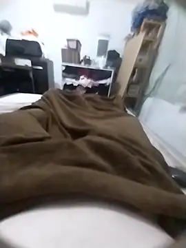 Snapshot of luluankle chatting on 15, 9, 2025 luluankle online show from 15, 9, 2025