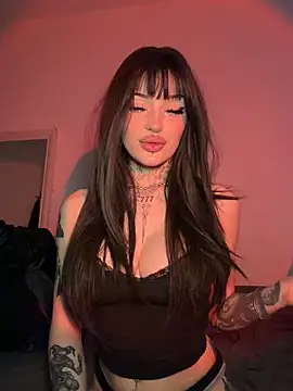 madelinexx online show from 26, 4, 2026