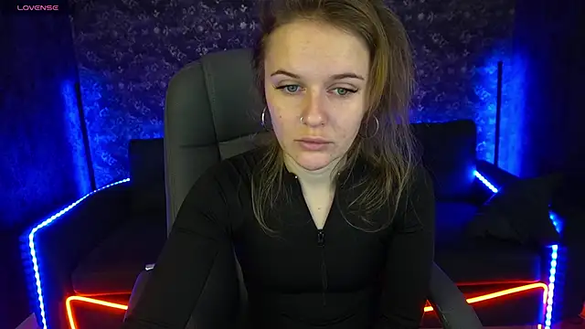 MaribelRiverr  online show from 25, 1, 2025