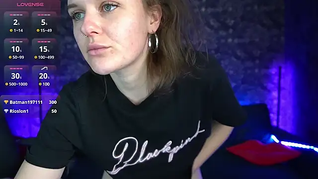 MaribelRiverr  online show from 25, 2, 2025