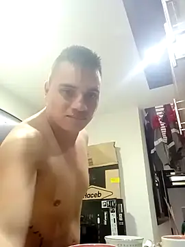 Snapshot of ahntony__69 chatting on 14, 12, 2024 ahntony 69 online show from 14, 12, 2024