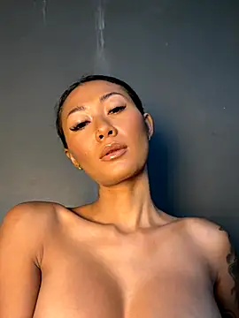 Snapshot of thai-dreamgirl chatting on 1, 10, 2025 thai-dreamgirl online show from 1, 10, 2025