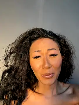 Snapshot of thai-dreamgirl chatting on 3, 10, 2025 thai-dreamgirl online show from 3, 10, 2025