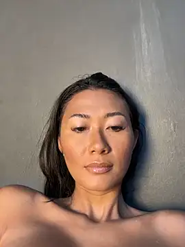 Snapshot of thai-dreamgirl chatting on 13, 10, 2025 thai-dreamgirl online show from 13, 10, 2025