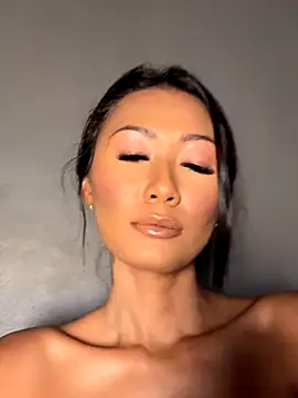 Snapshot of thai-dreamgirl chatting on 28, 10, 2025 thai-dreamgirl online show from 28, 10, 2025